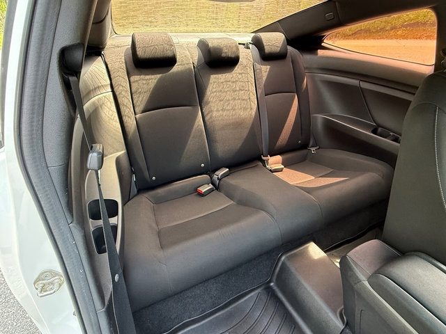 Used 2019 Honda Civic LX image 15