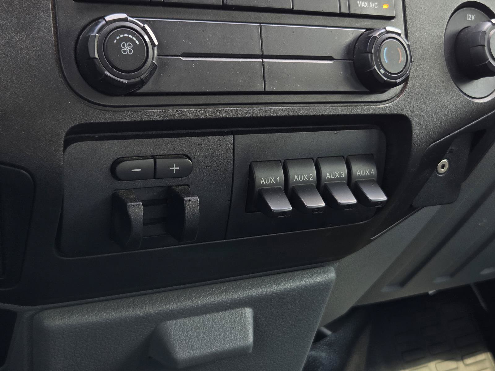 Used 2013 Ford F350 XL w/ PWR Equipment Group RWD image 11