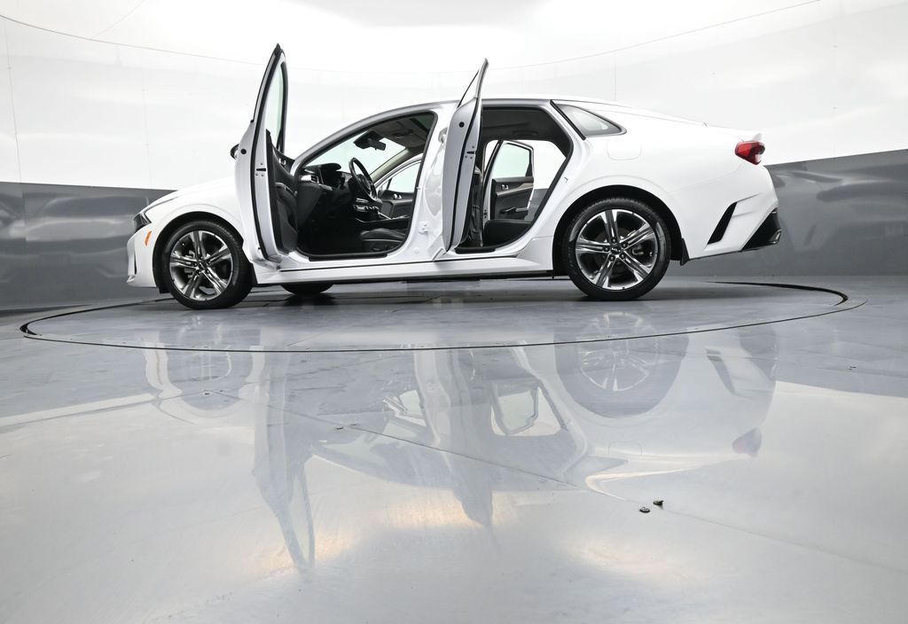 Used 2023 Kia K5 EX FWD image 49