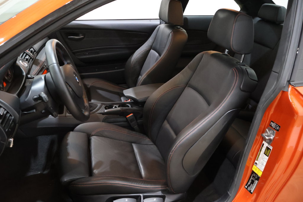 Used 2011 BMW 1 Series M RWD image 31