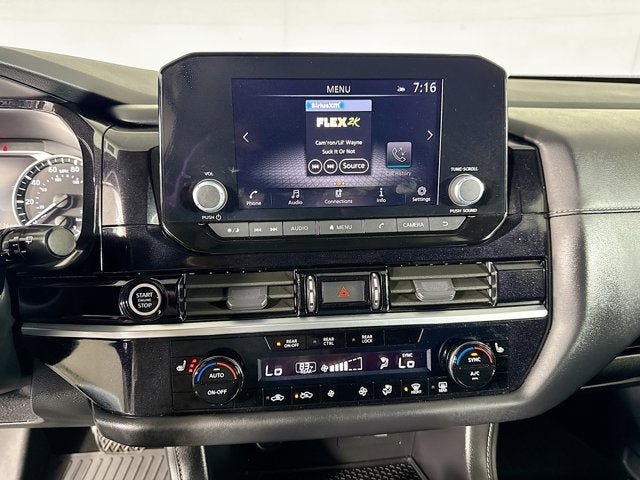 Certified 2023 Nissan Pathfinder SV image 12