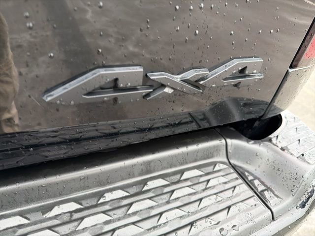 Used 2022 RAM 2500 Limited image 11