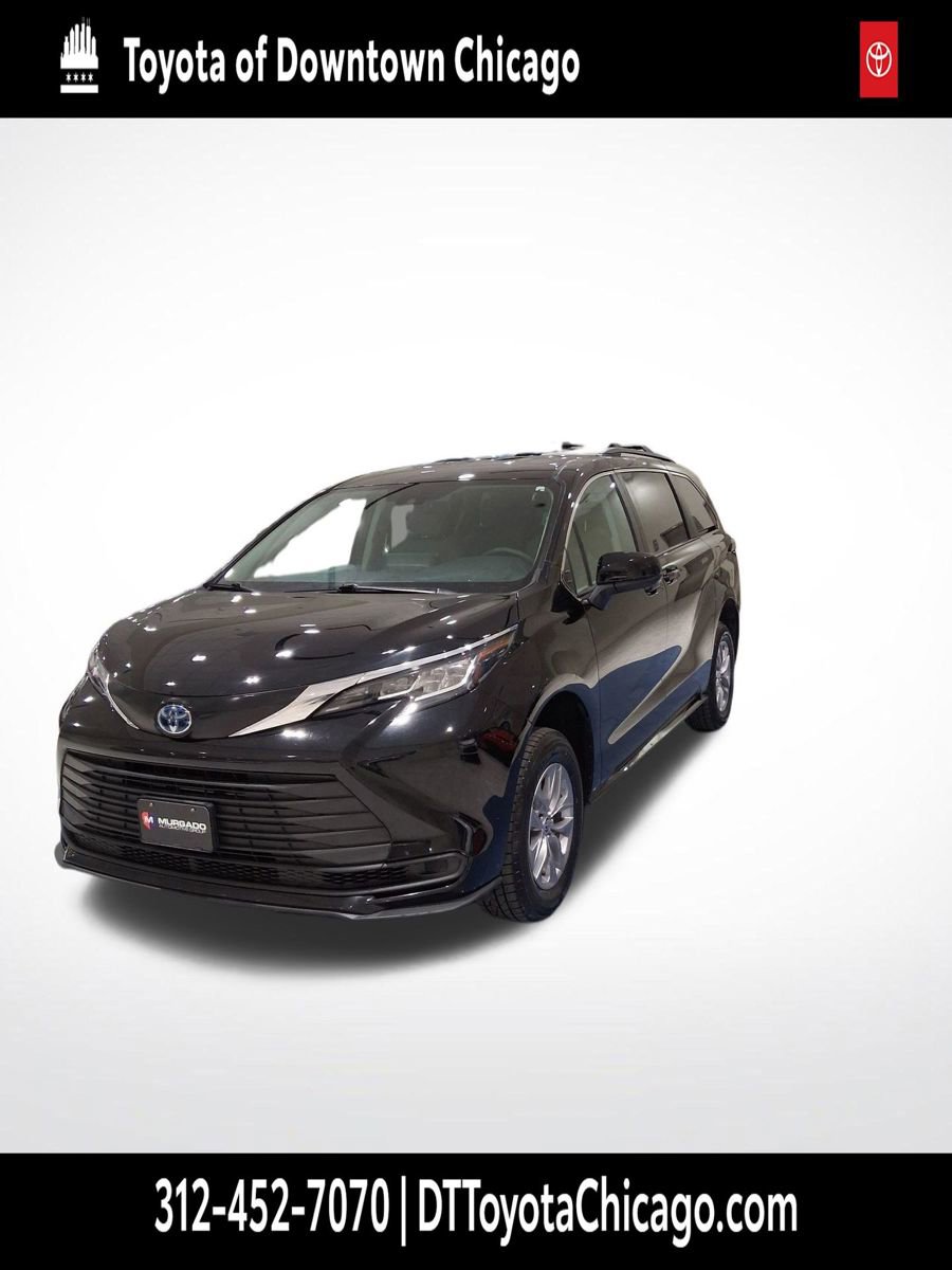 Used 2022 Toyota Sienna LE