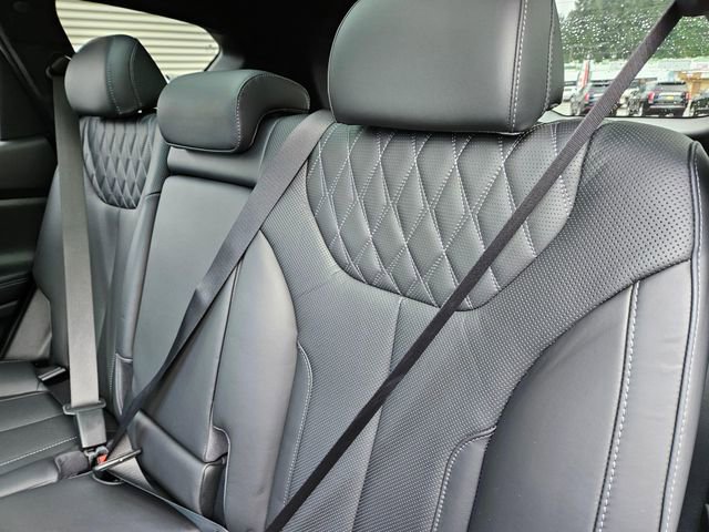 Used 2023 Hyundai Santa Fe Calligraphy image 19