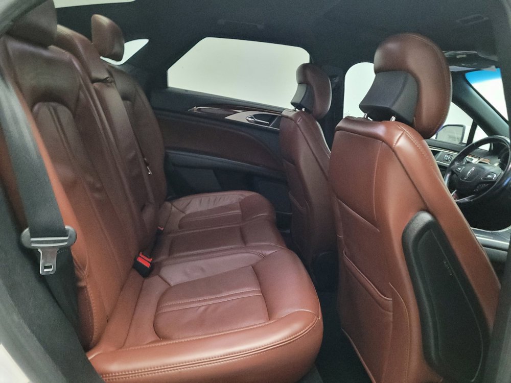 Used 2019 Lincoln MKZ Reserve FWD image 19