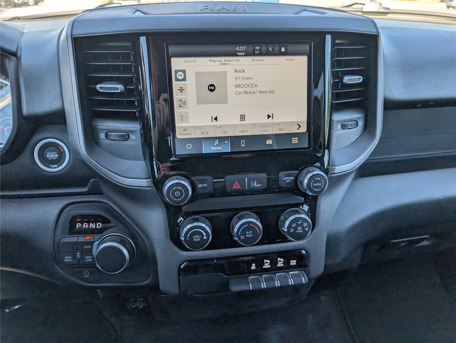 New 2026 RAM 1500 Express AWD/4WD image 22