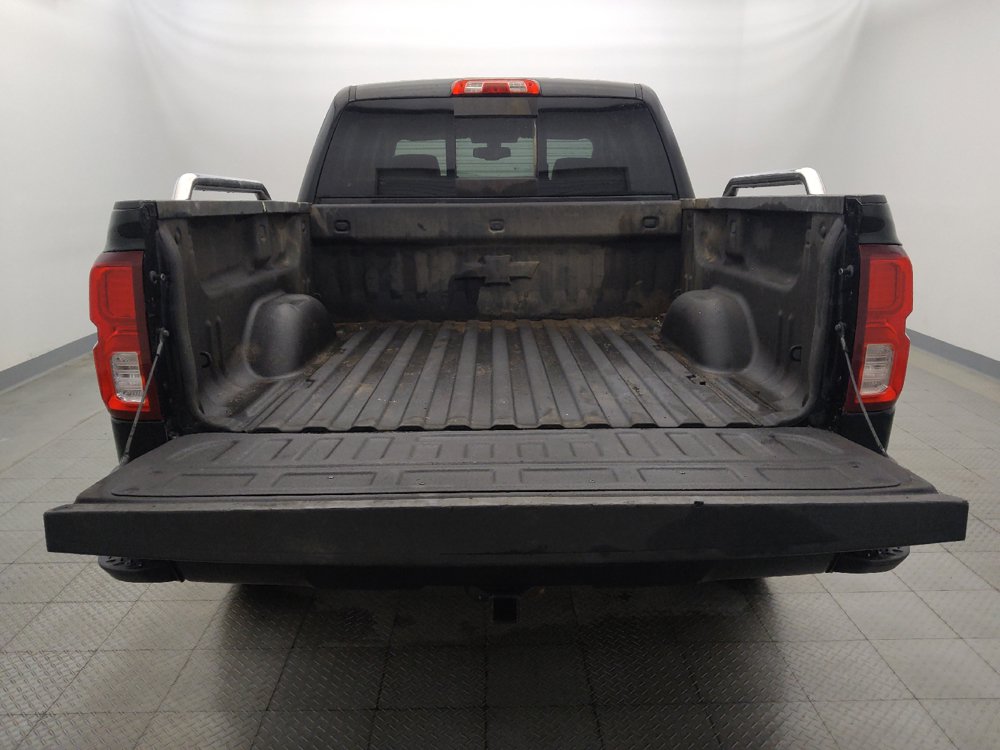 Used 2018 Chevrolet Silverado 1500 LTZ Z71 w/ LTZ Plus Package AWD/4WD image 29