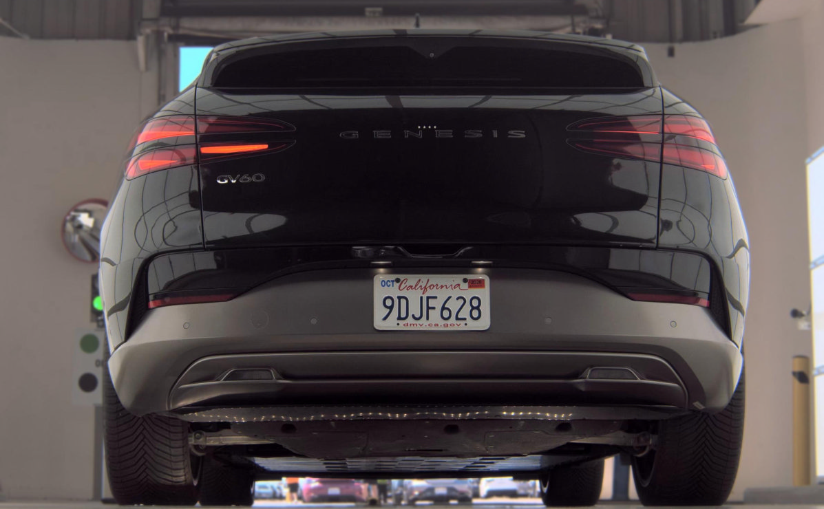 Used 2023 Genesis GV60 Performance AWD/4WD image 3