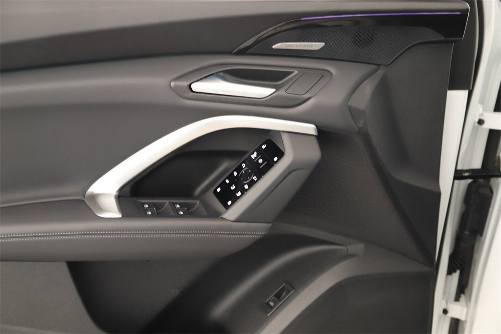 New 2025 Audi Q5 Premium Plus image 22