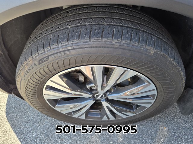 Used 2023 Nissan Rogue SV w/ SV Premium B Package FWD image 7