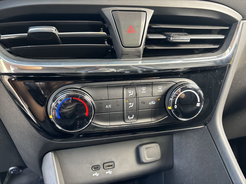 Used 2026 Buick Encore GX Sport Touring image 21