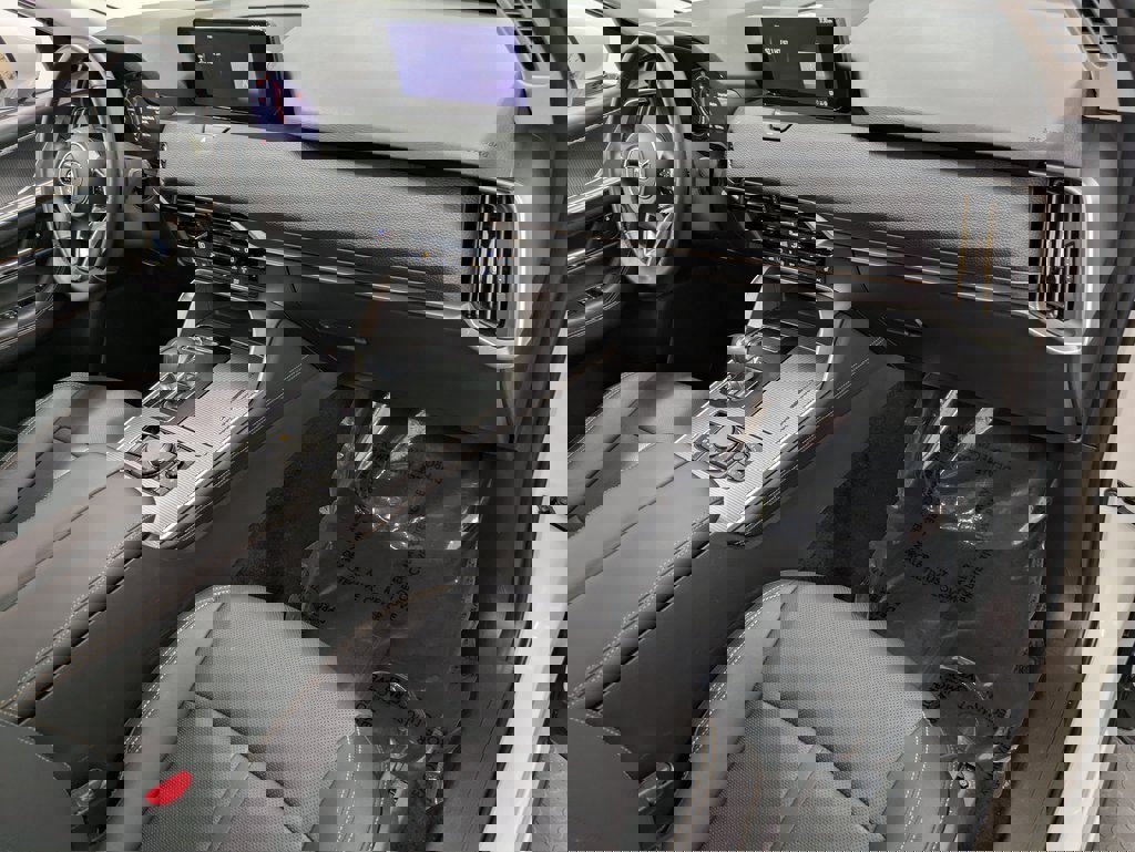 Certified 2024 MAZDA CX-90 Plug-In Hybrid w/ Premium Pkg image 29