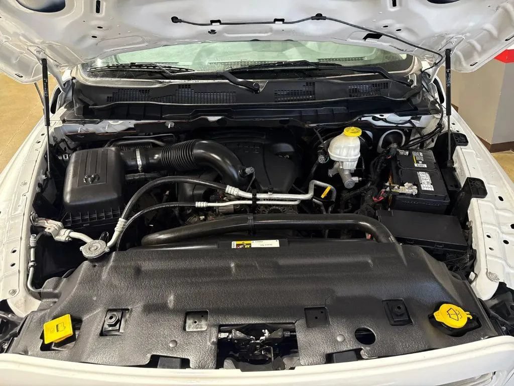 Used 2019 RAM 1500 Big Horn AWD/4WD image 9