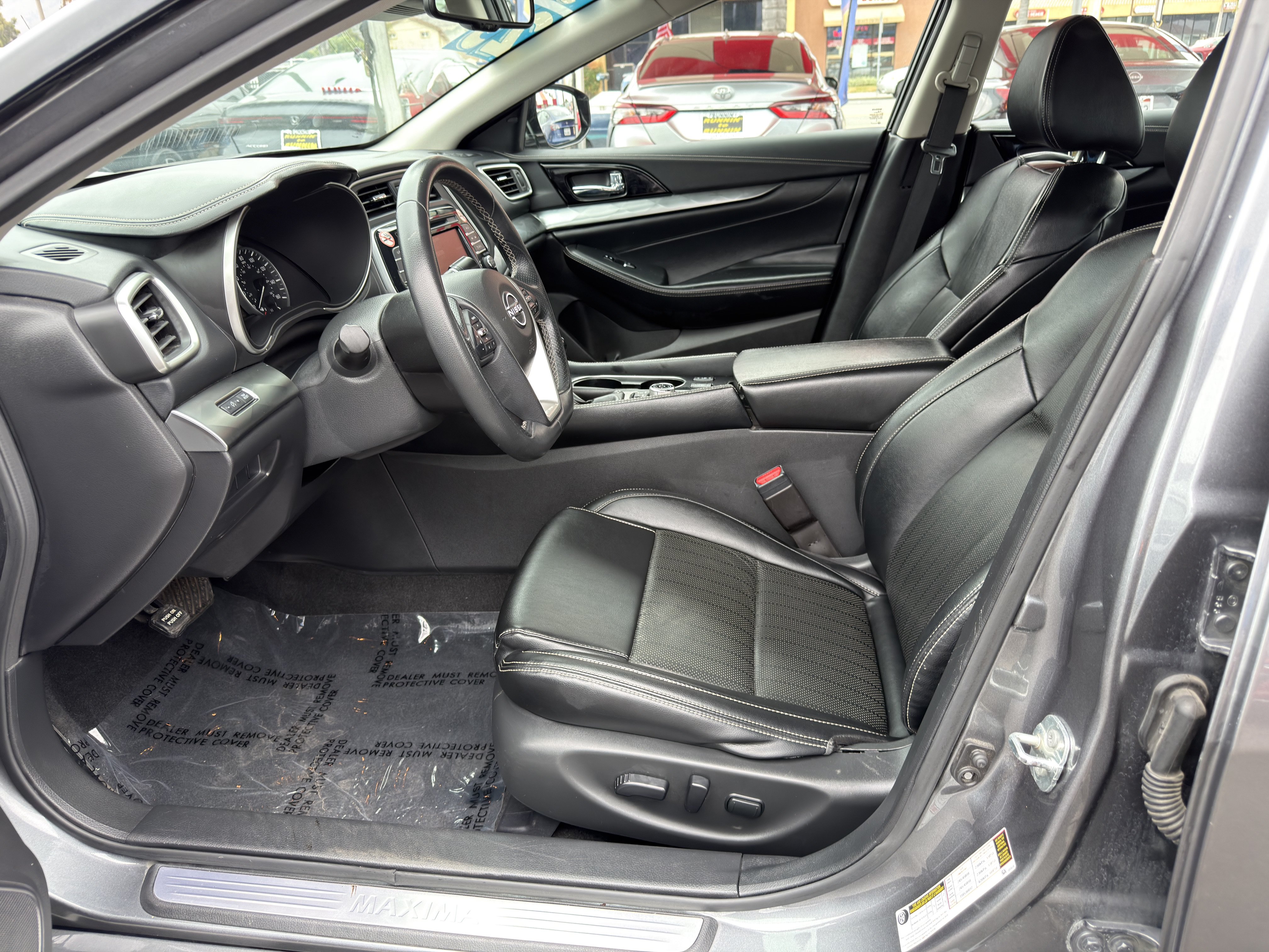 Used 2023 Nissan Maxima SV w/ Floor Mat Group FWD image 21