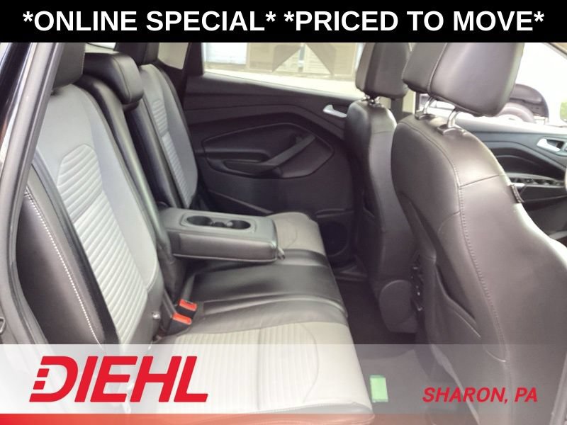 Used 2017 Ford Escape Titanium AWD/4WD image 14