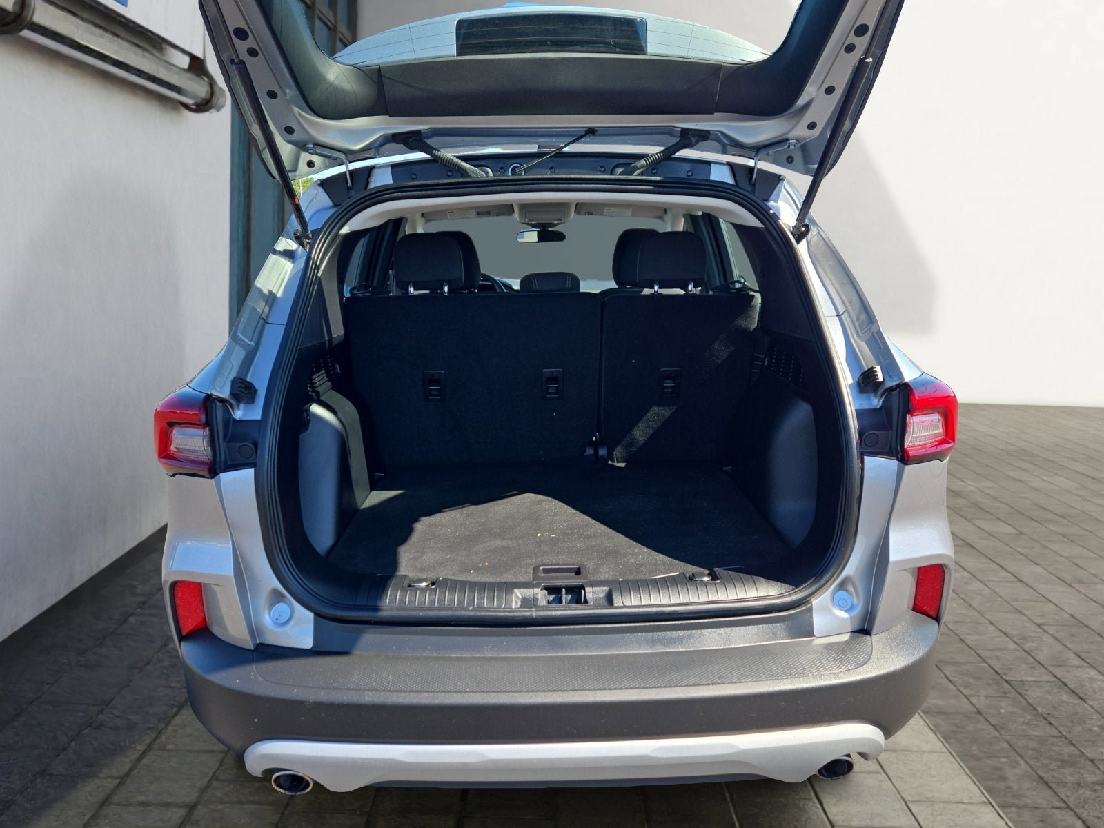 Used 2023 Ford Escape AWD image 25