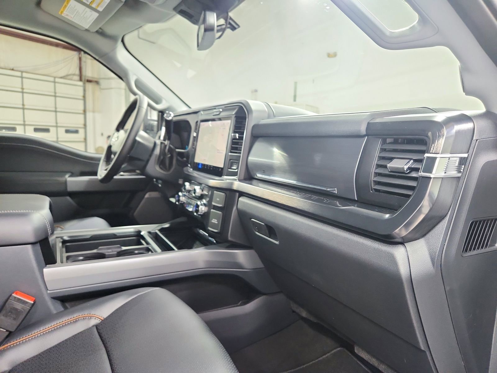 New 2026 Ford F250 Lariat w/ Chrome Package image 40