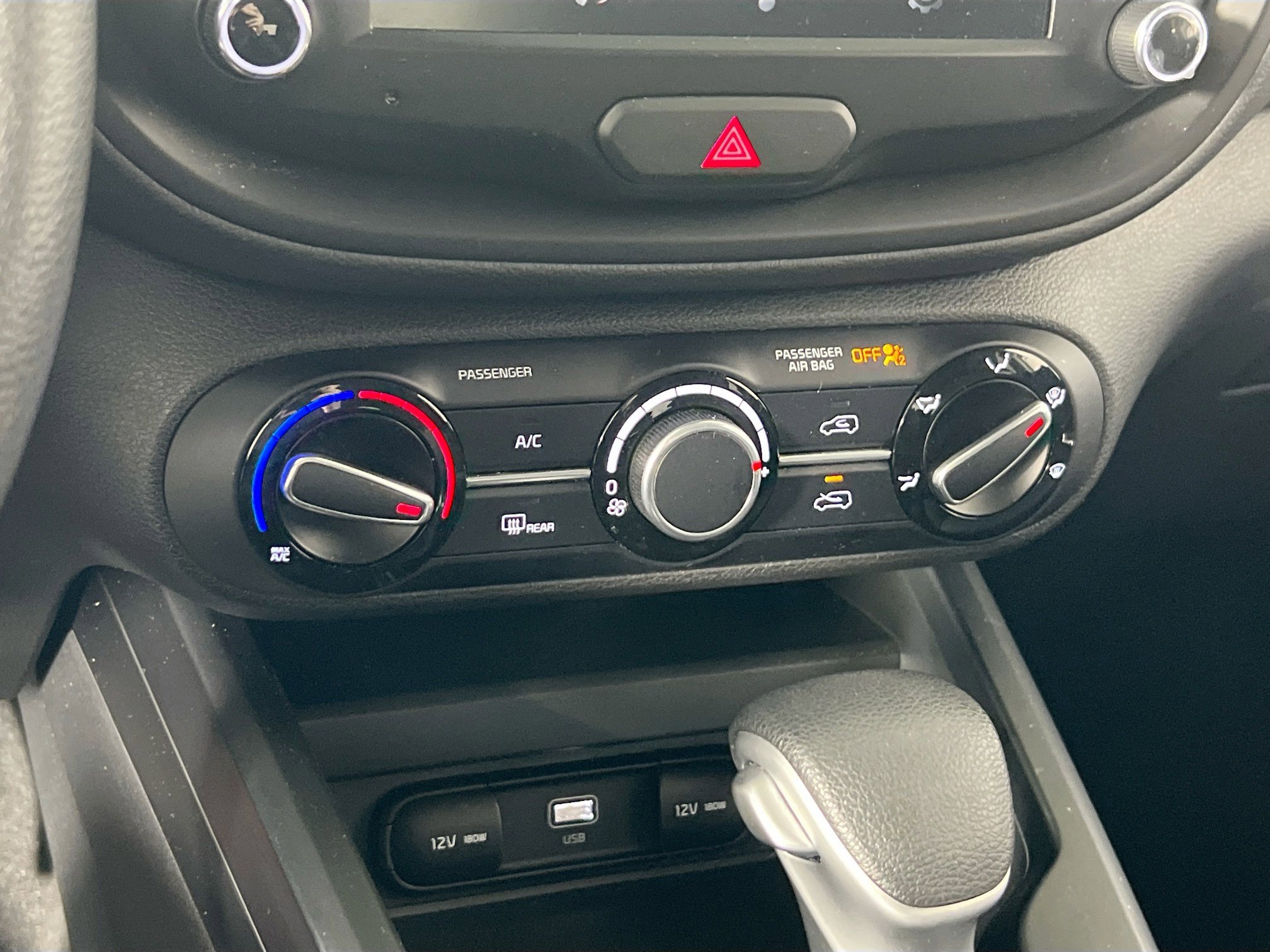 Used 2023 Kia Soul LX image 15