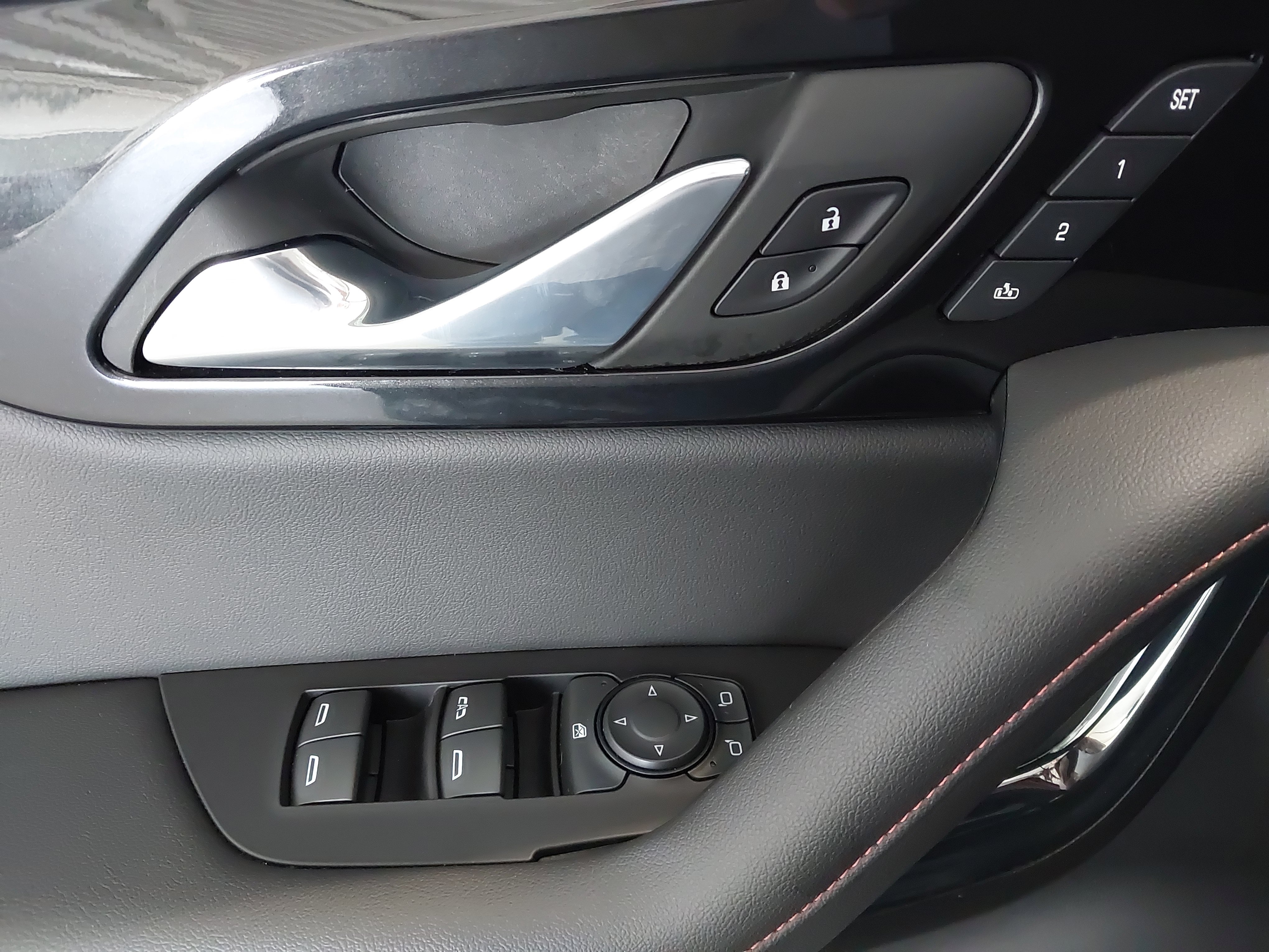 Used 2023 Chevrolet Blazer RS w/ Enhanced Convenience Package FWD image 26