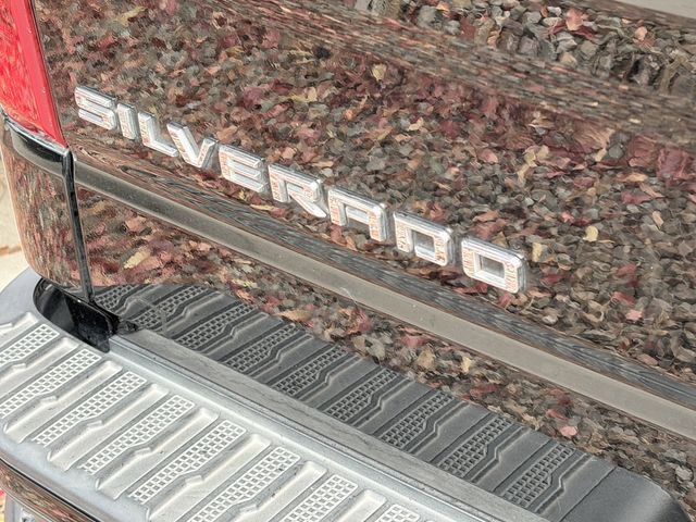 Used 2022 Chevrolet Silverado 1500 Custom image 5