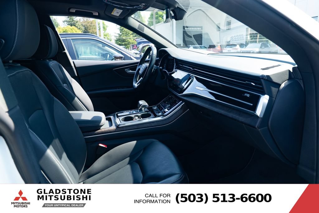 Used 2019 Audi Q8 Prestige AWD/4WD image 27