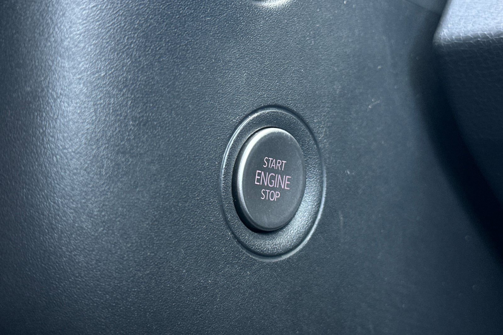 Used 2021 Volkswagen ID.4 Pro S w/ Gradient Package image 24