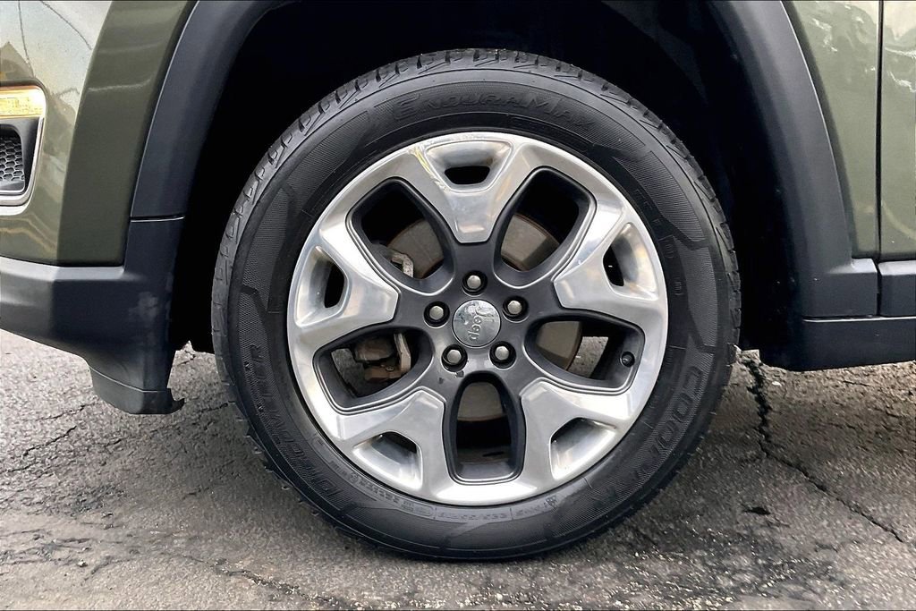 Used 2018 Jeep Compass Limited w/ Navigation Group image 8