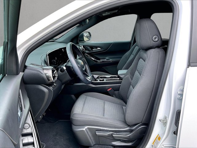 Used 2026 Chevrolet Equinox LT FWD image 27