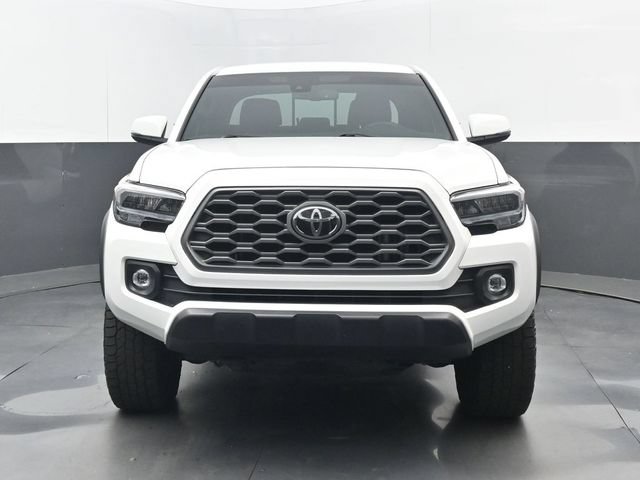 Used 2023 Toyota Tacoma TRD Off-Road w/ Black Out Package (TMS) AWD/4WD image 18