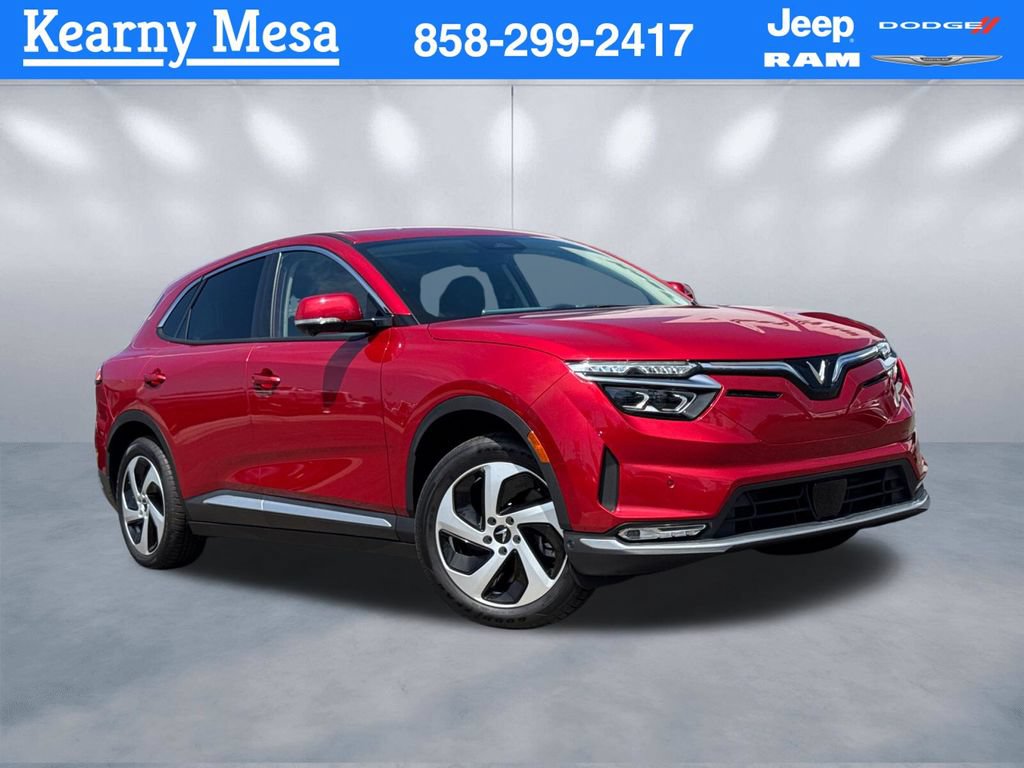 New 2025 VinFast VF 8 Eco AWD/4WD image 1