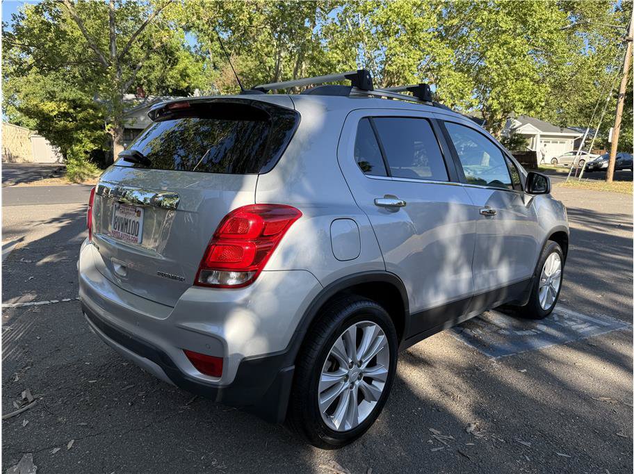 Used 2020 Chevrolet Trax Premier w/ LPO, Protection Package AWD/4WD image 5
