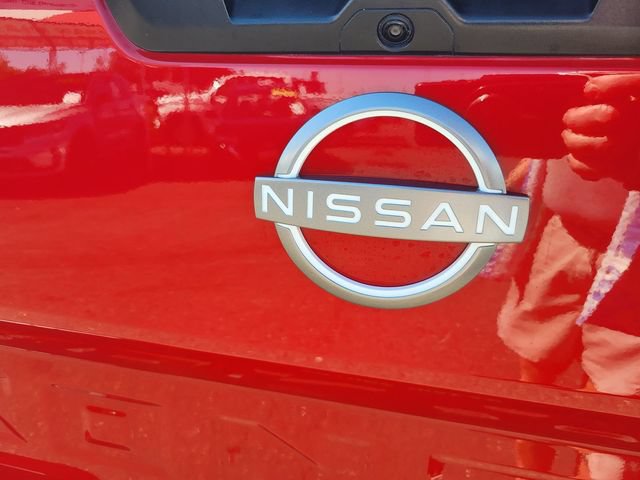 Certified 2024 Nissan Frontier SV w/ Technology Package AWD/4WD image 10