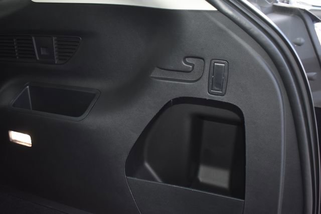 Used 2024 Ford Edge SEL w/ Convenience Package image 41