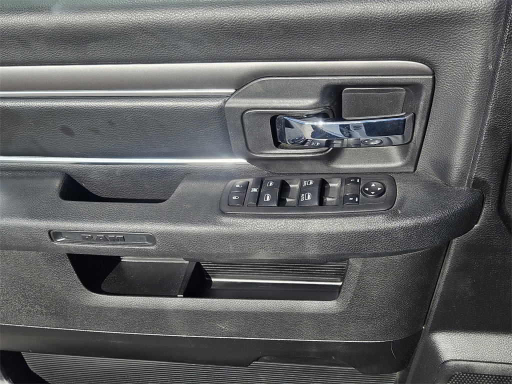 Used 2024 RAM 1500 Classic Warlock image 18