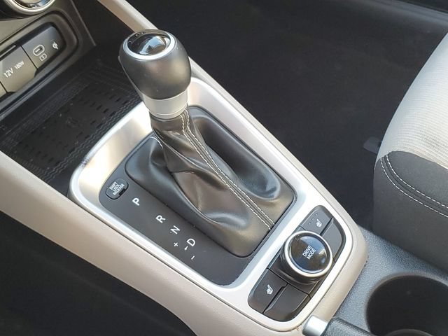 Used 2026 Hyundai Venue SEL FWD image 20