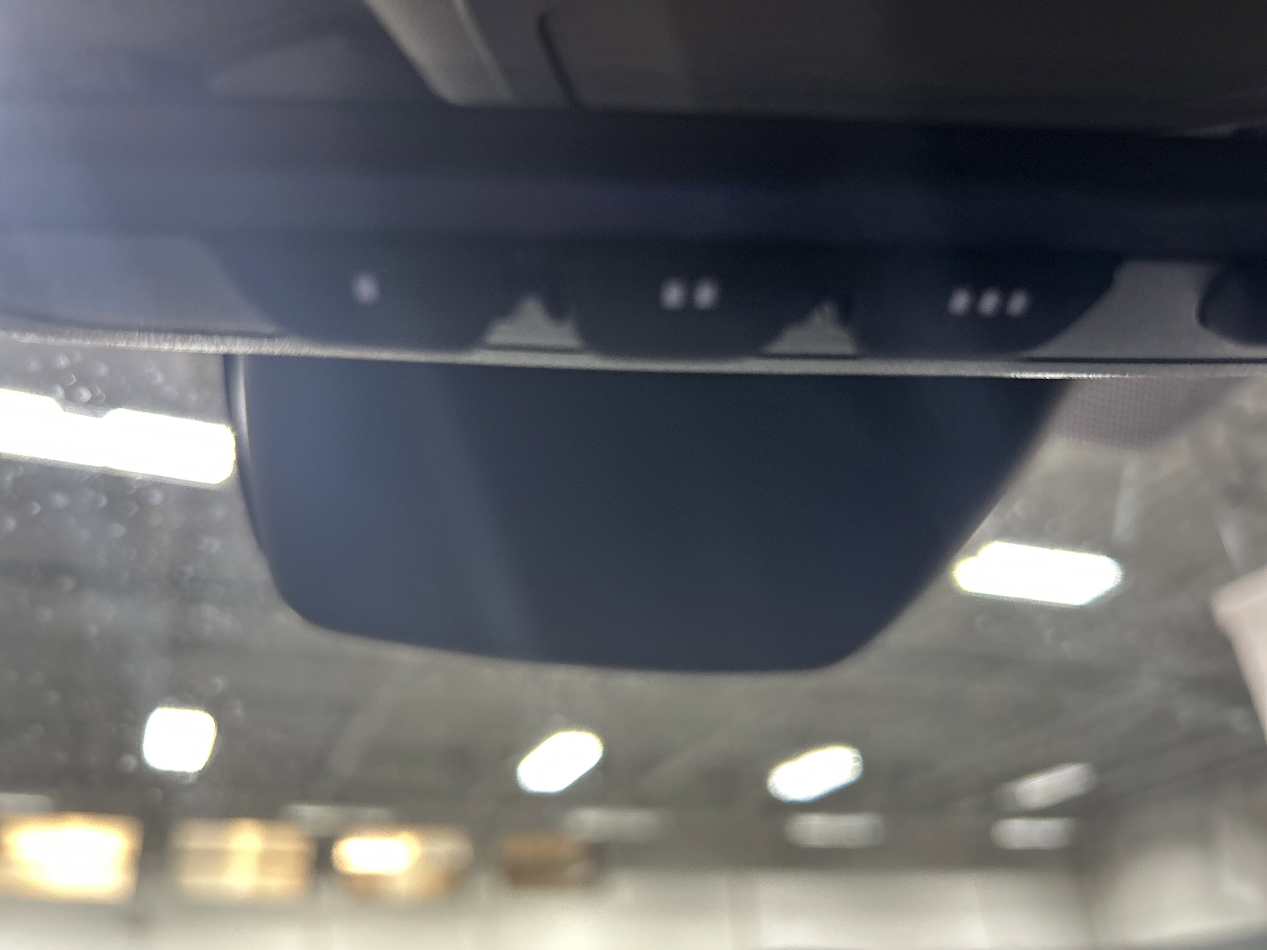 Used 2023 Toyota Highlander XLE image 23