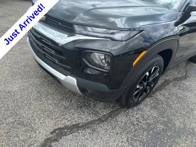 Used 2023 Chevrolet TrailBlazer LT AWD/4WD image 9