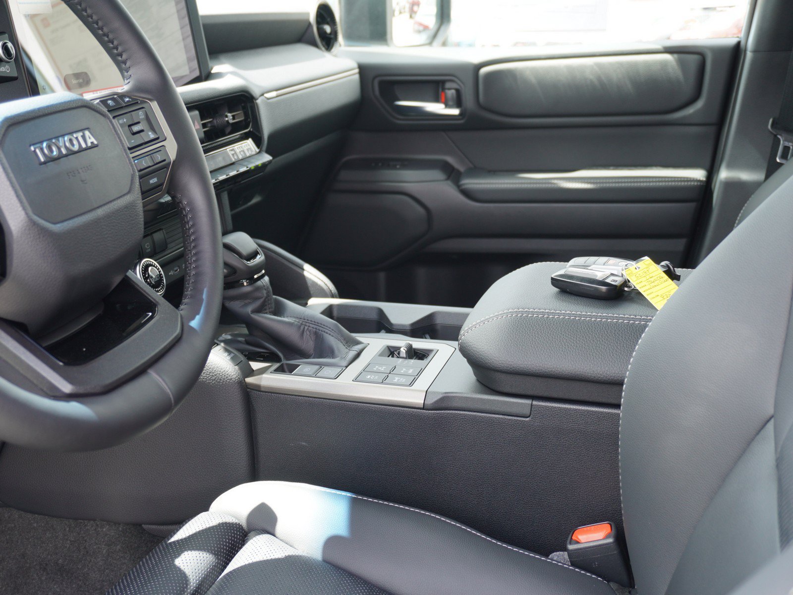 Used 2026 Toyota Land Cruiser w/ Premium Package AWD/4WD image 22