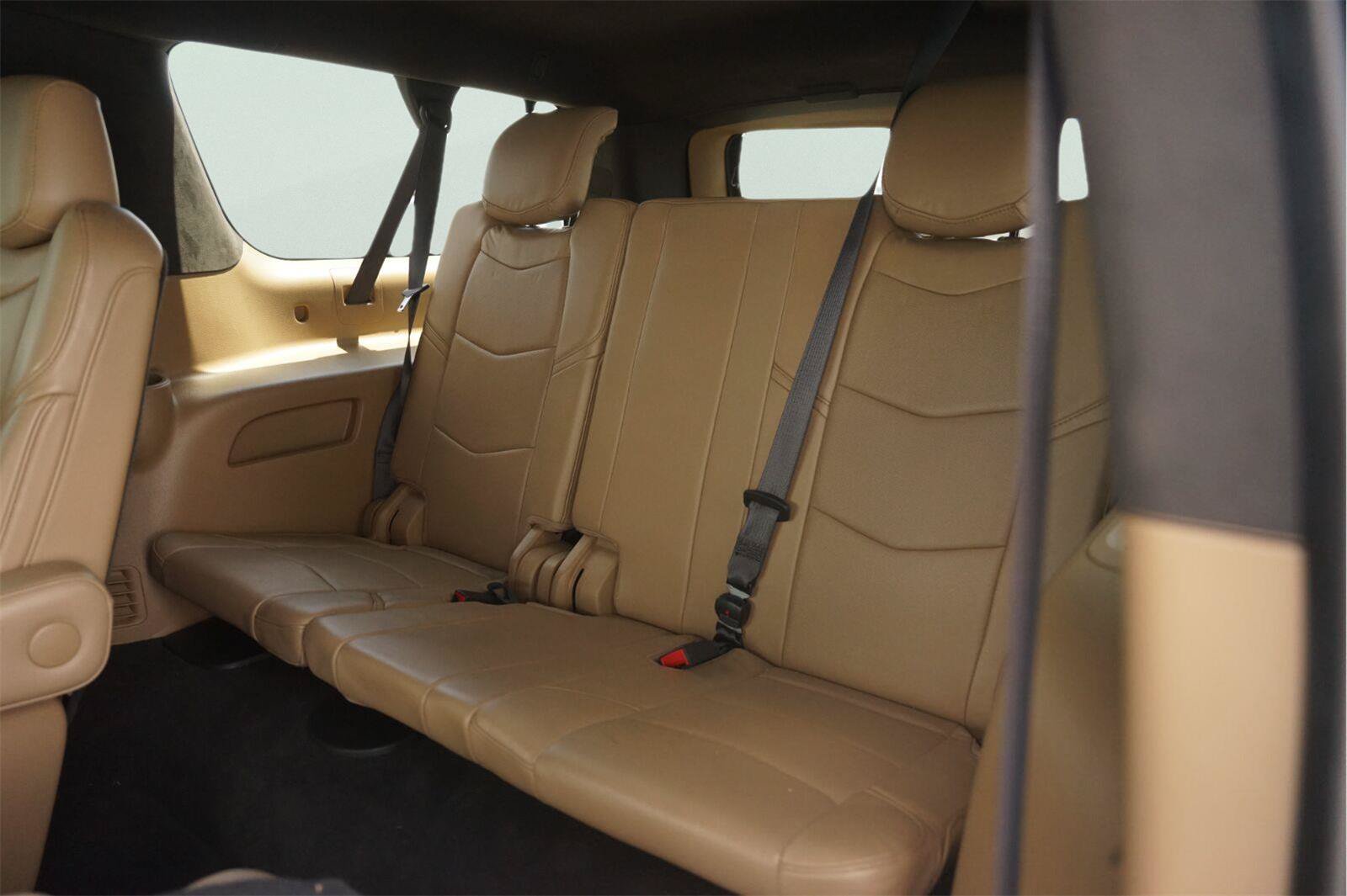 Used 2020 Cadillac Escalade ESV Platinum AWD/4WD image 15