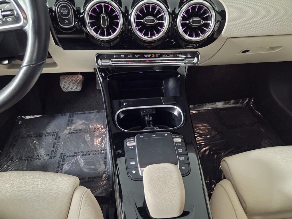 Used 2023 Mercedes-Benz CLA 250 4MATIC w/ Premium Package image 16