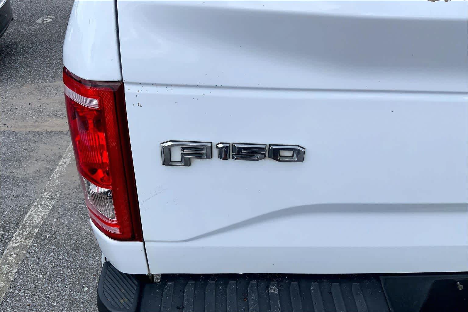 Used 2016 Ford F150 XLT AWD/4WD image 29