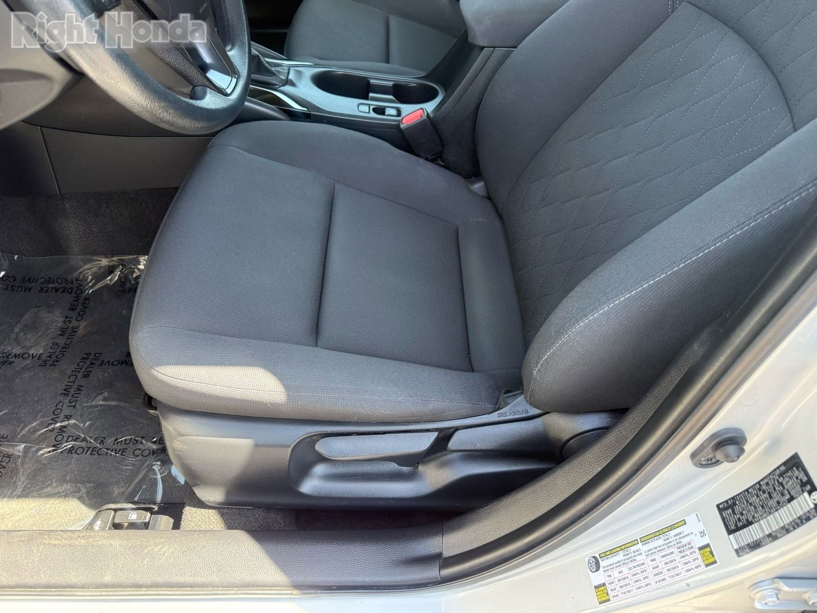 Used 2024 Toyota Corolla LE FWD image 14