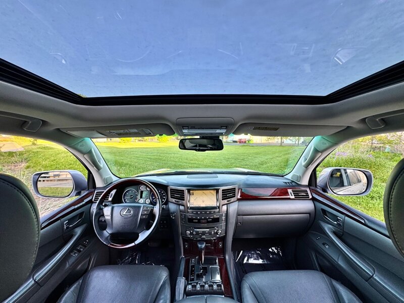 Used 2010 Lexus LX 570 4WD image 13
