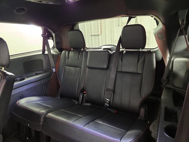 Used 2020 Dodge Grand Caravan GT FWD image 16
