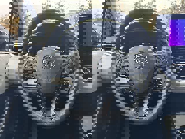 Used 2026 Toyota Corolla LE image 18