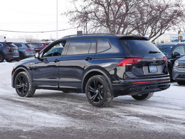 Certified 2024 Volkswagen Tiguan SE R-Line image 5