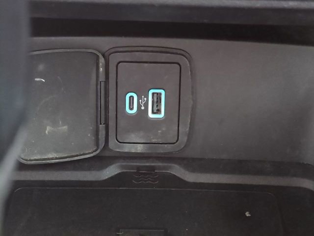 Used 2023 Ford Bronco Wildtrak image 22