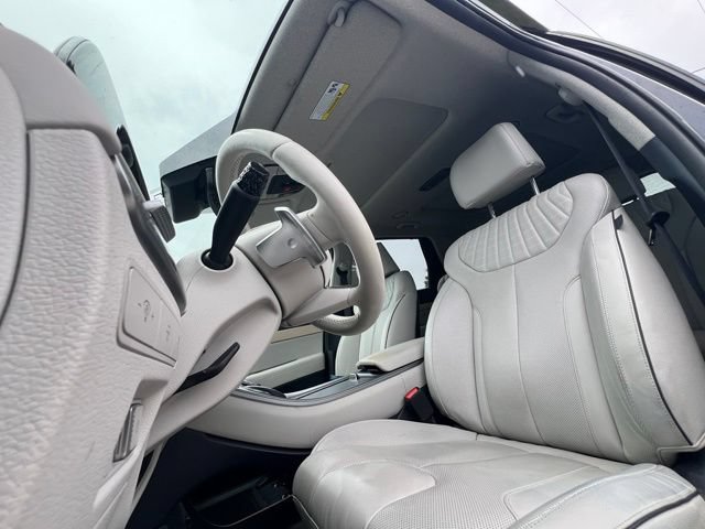 Used 2023 Hyundai Palisade Limited AWD/4WD image 12
