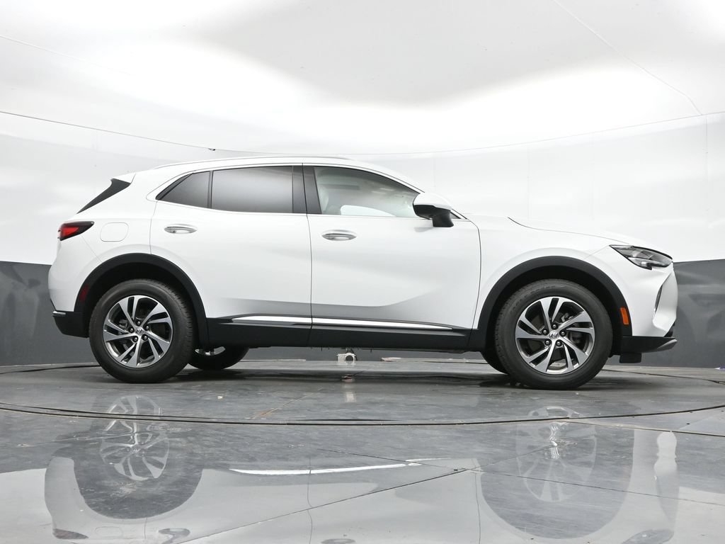 Used 2022 Buick Envision Essence w/ Technology Package I AWD/4WD image 45