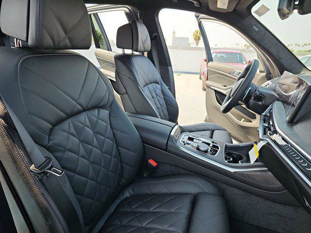 New 2026 BMW X7 xDrive40i w/ M Sport Package image 10